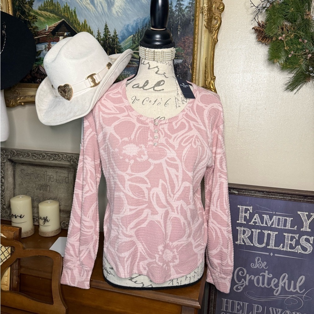 Abercrombie Pink Floral Top Long Sleeve NWT